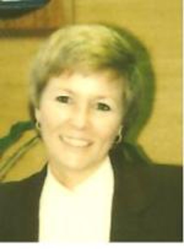 Cynthia M. (Johnston) Vaudreuil