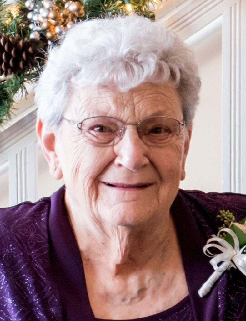 Florence Essie (Scott)  Moore Profile Photo