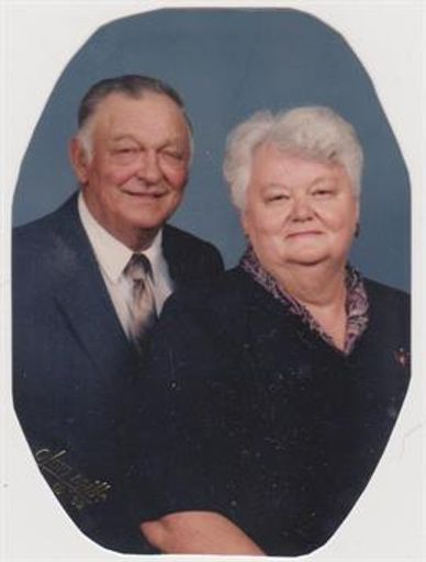 Barbara Dalen photo gallery thumbnail 4 of 4