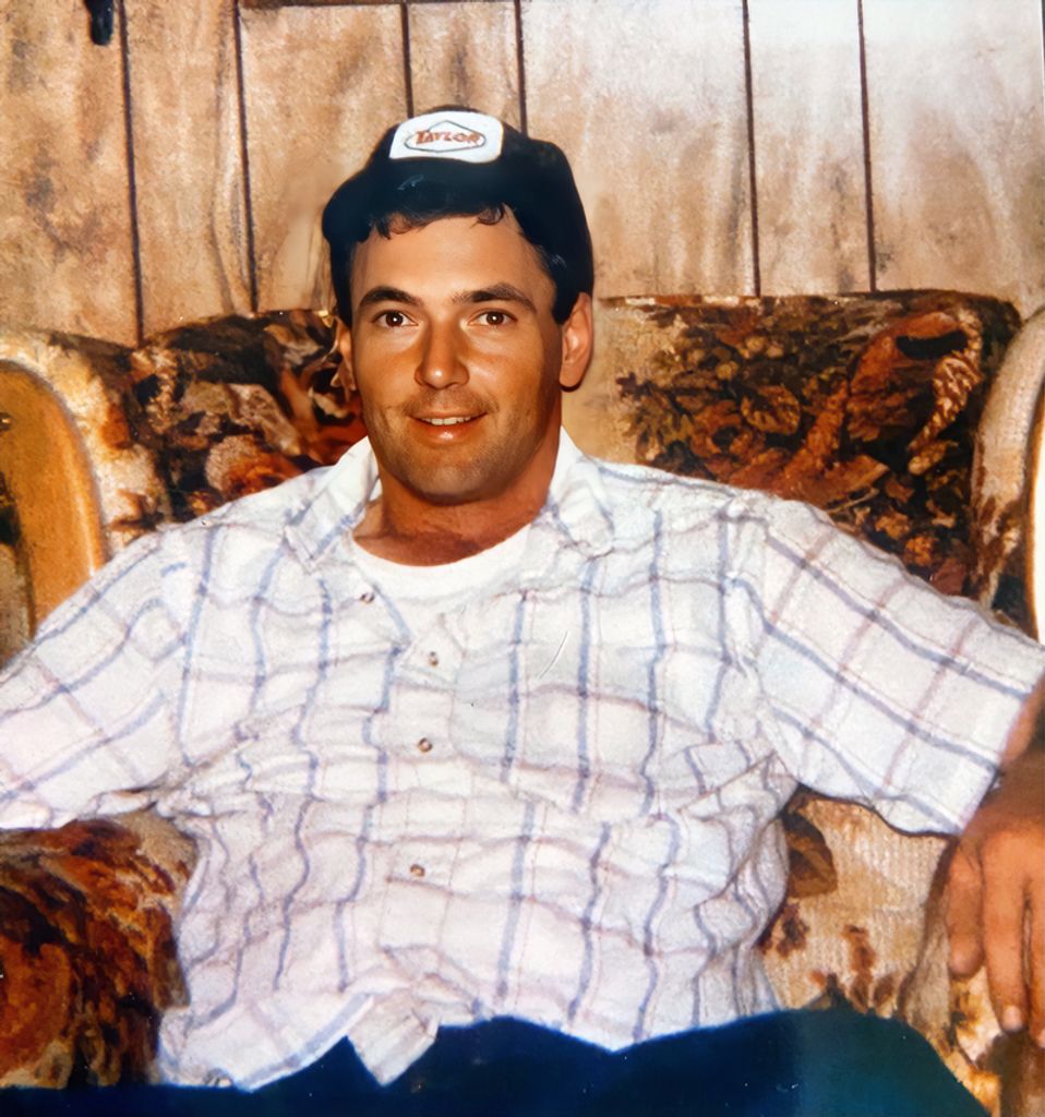 Carl Lee Mathews