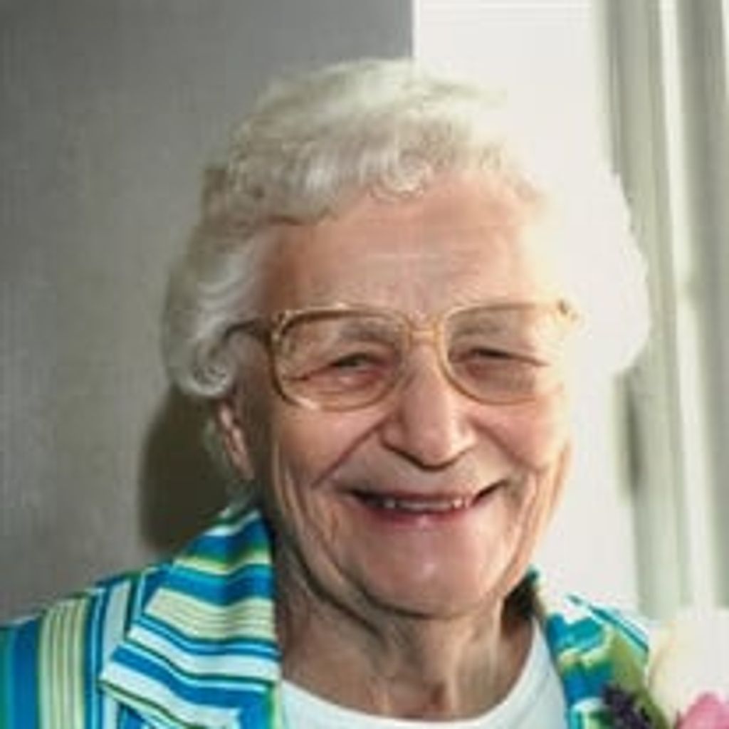 Evelyn  Rose Yount