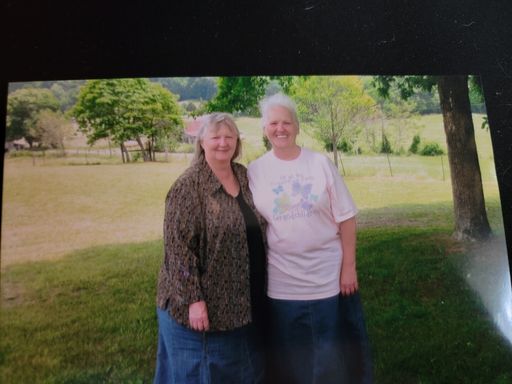 Patricia "Pat" Snodgrass photo gallery thumbnail 3 of 185
