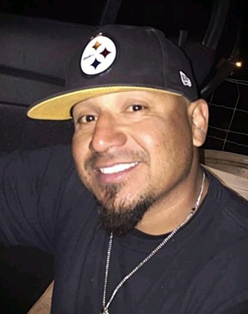 Luis Jose Martinez Profile Photo