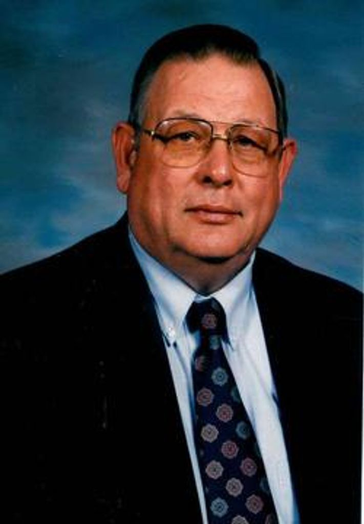 Tony L. Hale