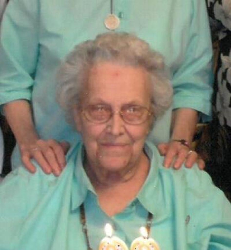 Tessie Stoltman - Urbanowich