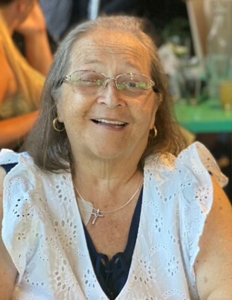 Sandra (Pettipost)  O'Neil