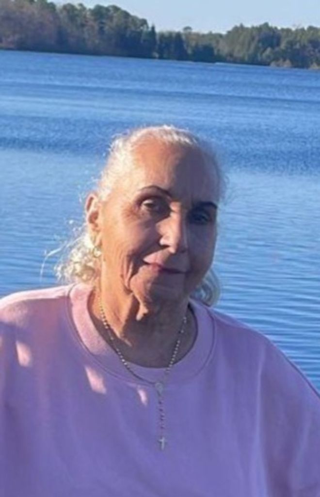 Altagracia (Tata) Rojas Profile Photo