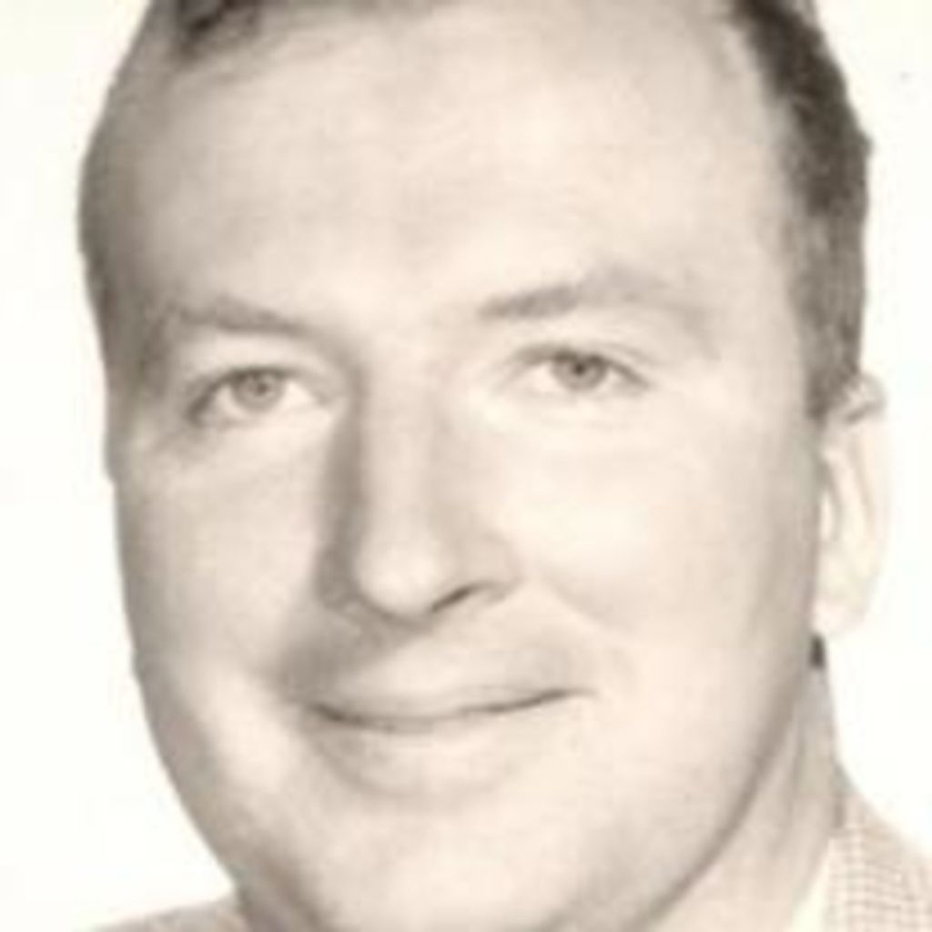 Mr Robert M. Dibble Profile Photo