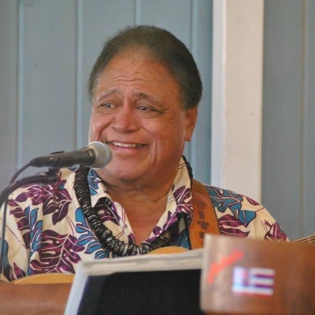 Titus Keali'Iho'Olula'Auopuowaina Nihi Napoleon Profile Photo