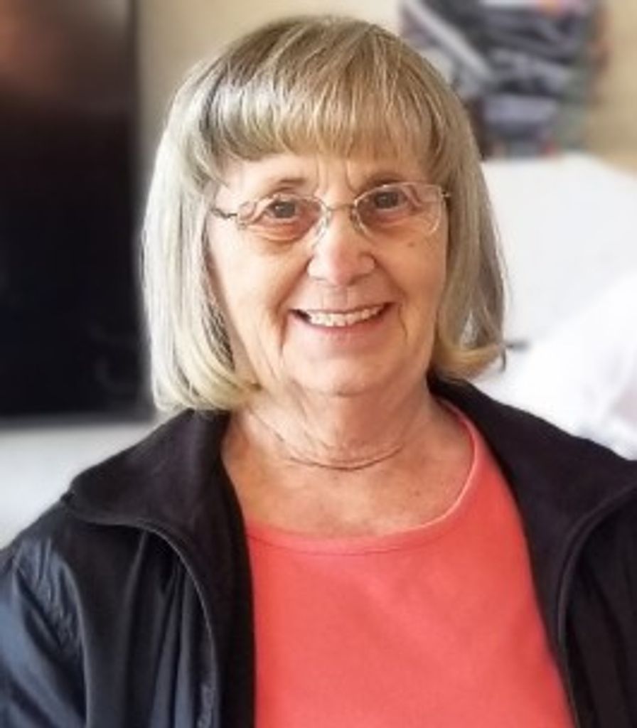 Anita Manescu Profile Photo