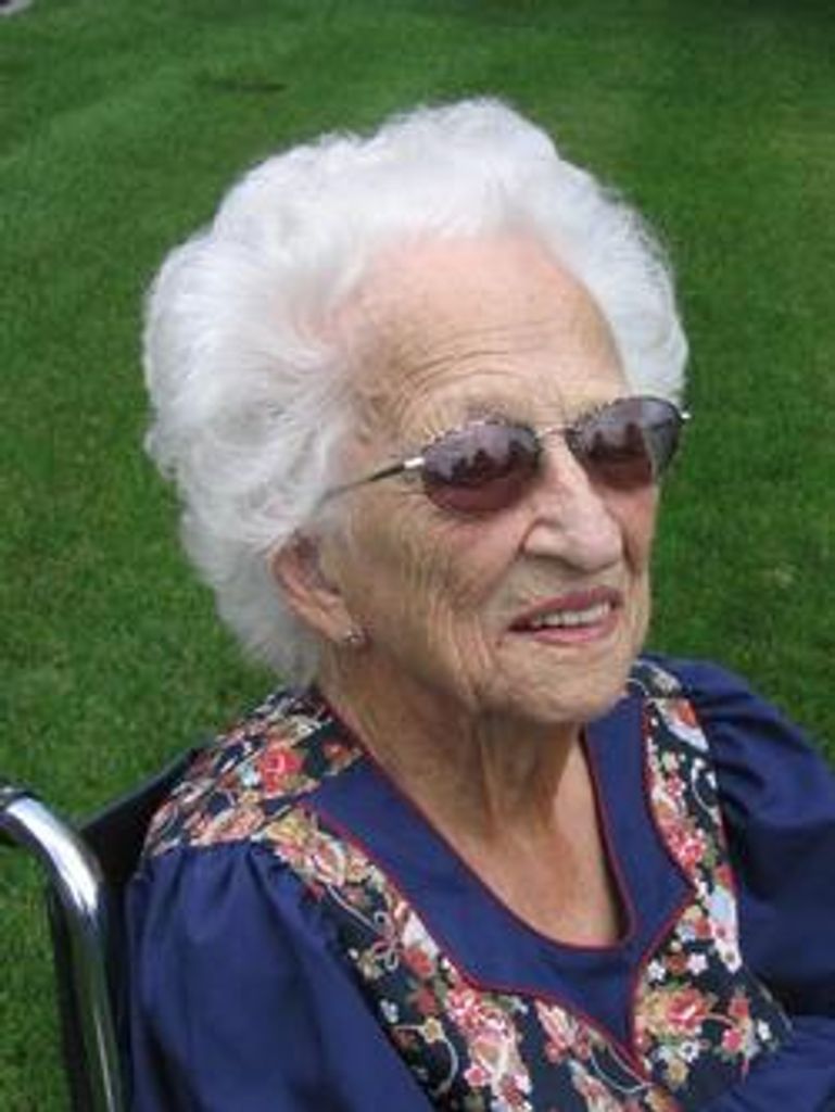 Charlotte Olson Profile Photo