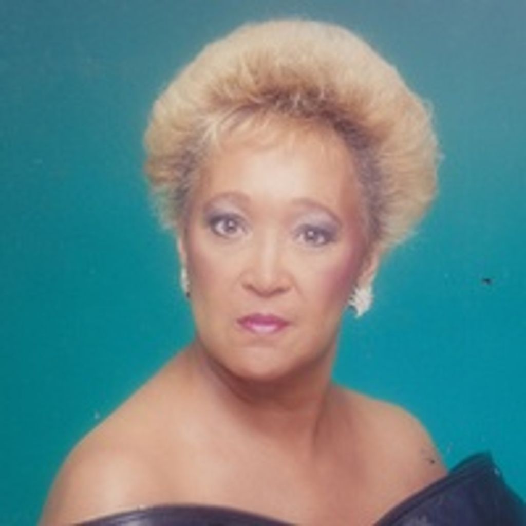 Brenda Elaine Russell Dais