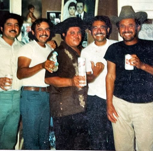 Adolfo Quintanilla photo gallery thumbnail 25 of 80