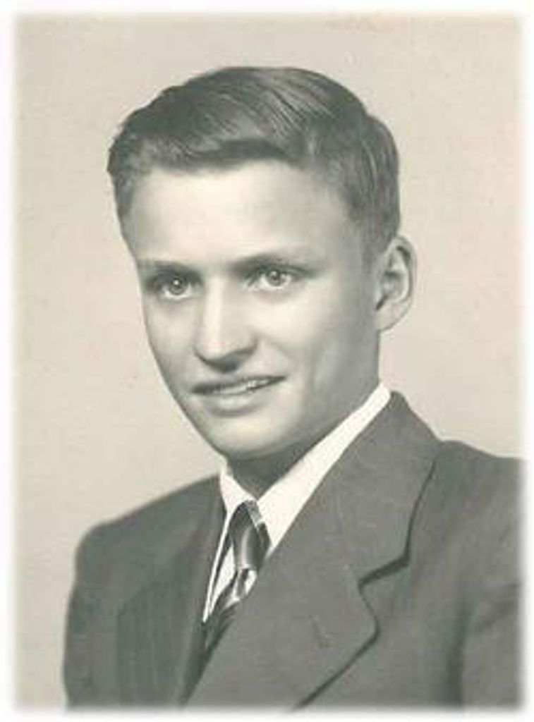 Kenneth "John" Swanson