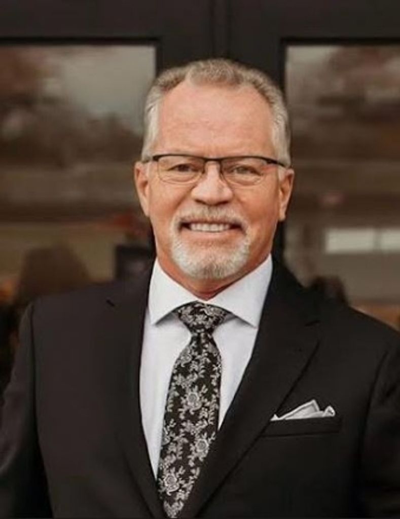 Russ Alan Jones Profile Photo