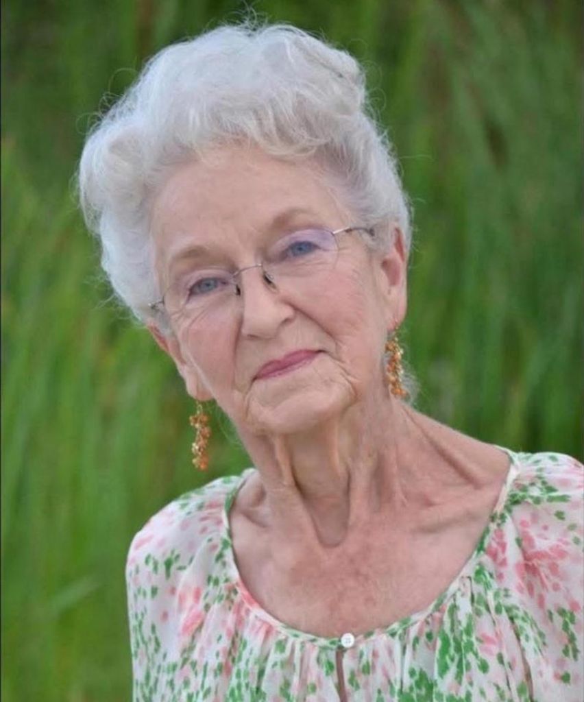 Lorine Henn Profile Photo