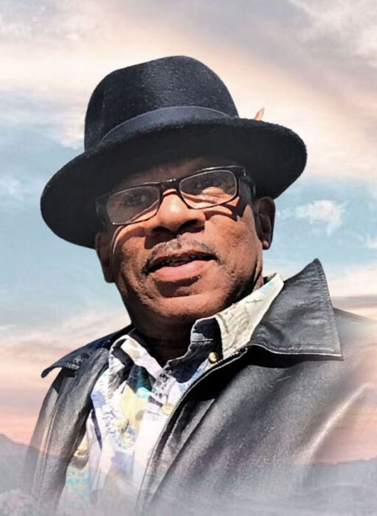 Dennis Holloway Profile Photo