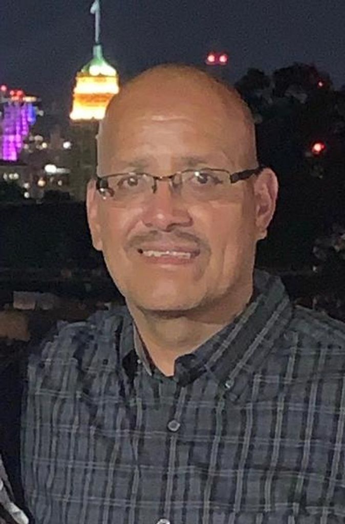 Arturo R Garay Profile Photo