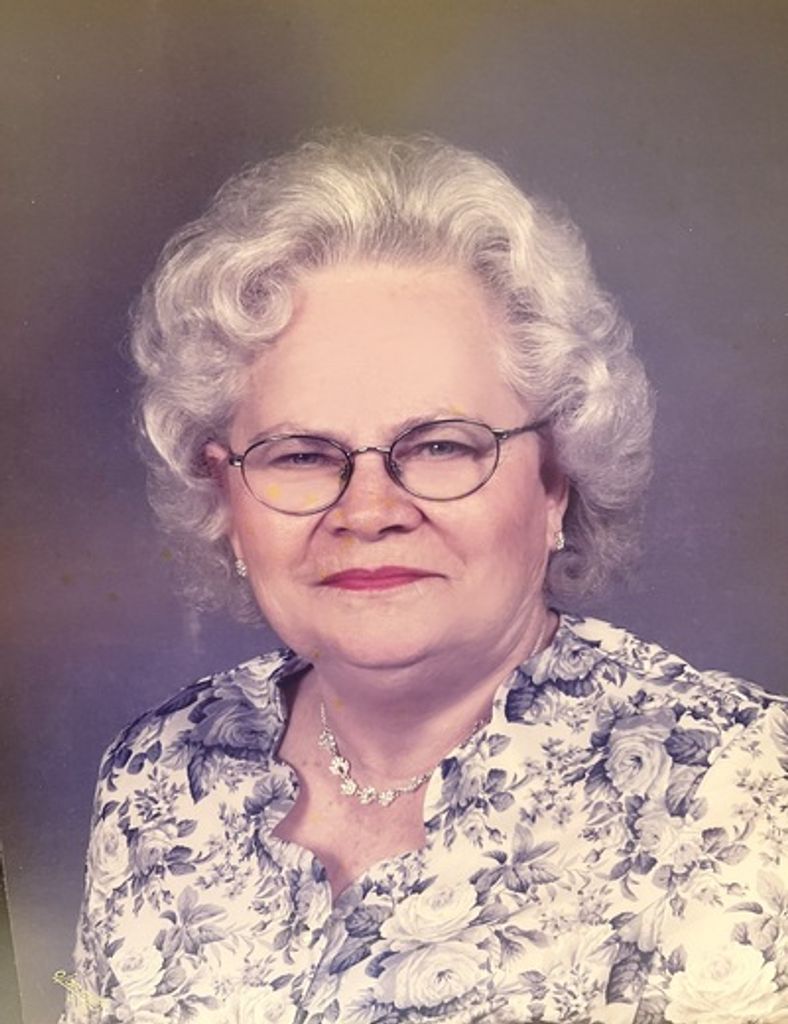 Lois Evelyn Armstrong Profile Photo