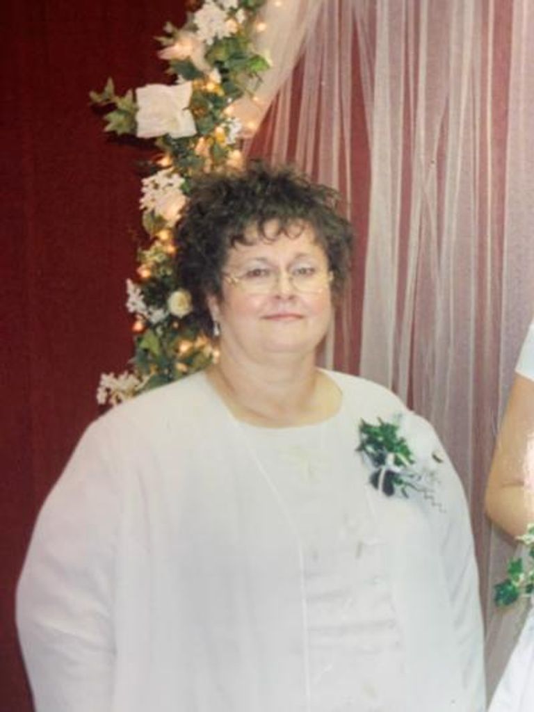 Deelena Ruth Stevens