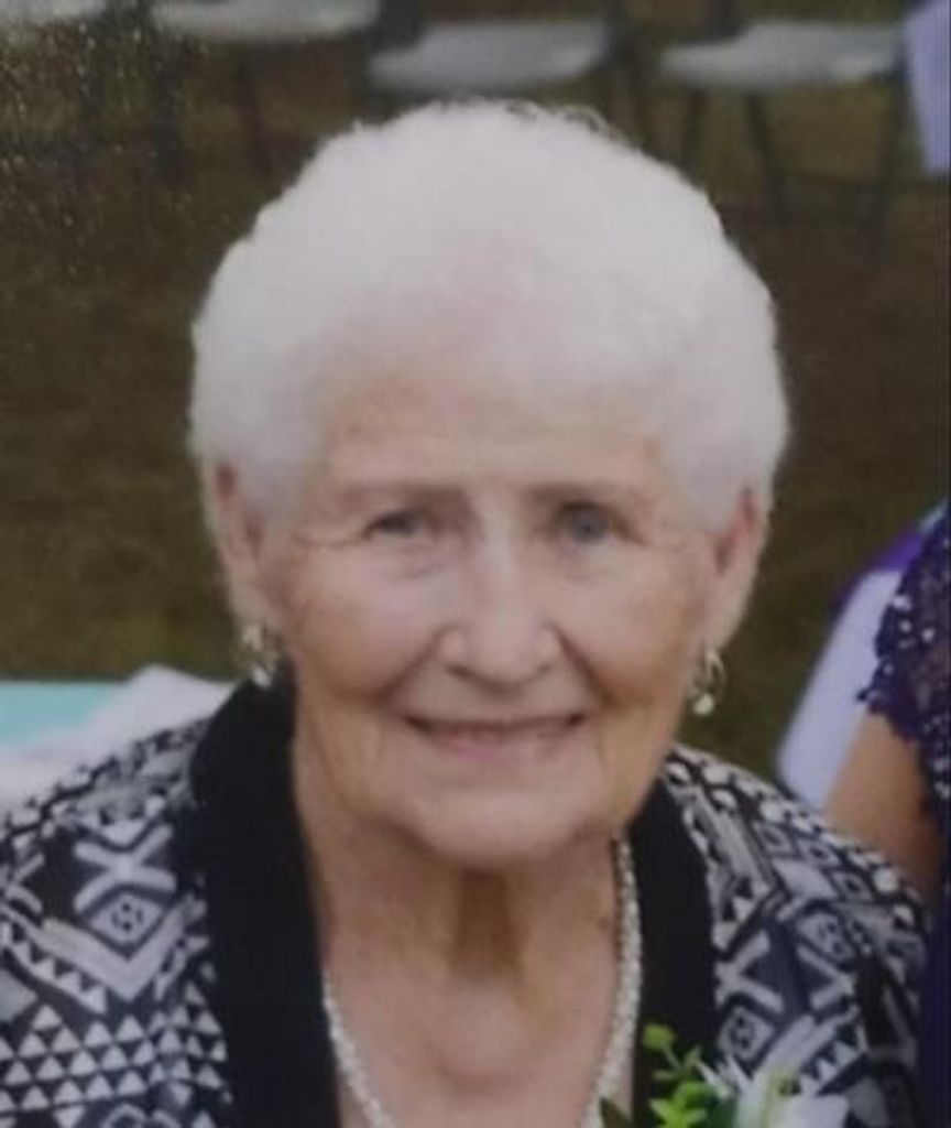 Betty Lou Whitlow Stinnett Profile Photo