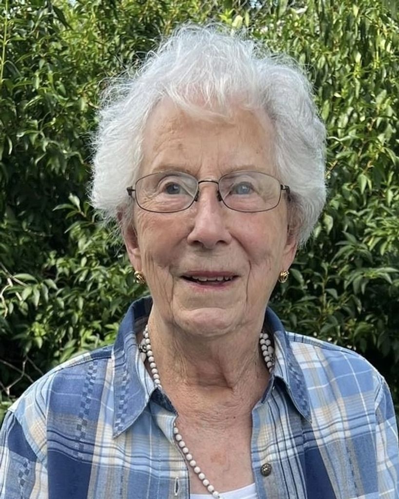 Mary Louise Evans Holcomb Profile Photo