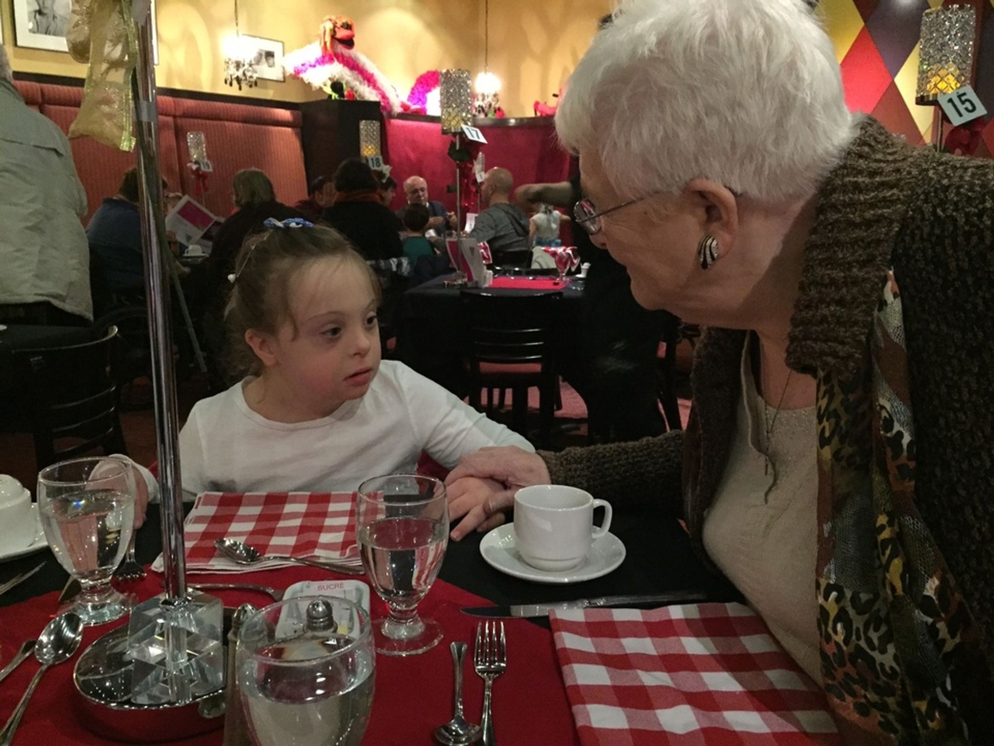 Geraldine Lee photo gallery image 1 of 7