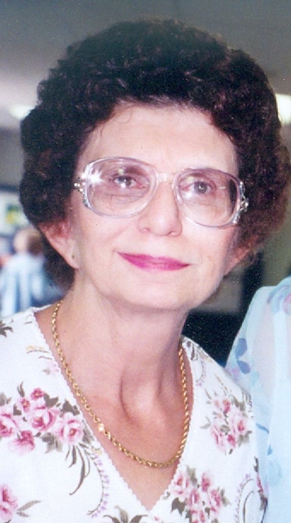 Gwendolyn M. (Gilbert)  Hill