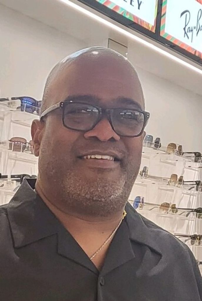Shaun Eric Moses, Sr. Profile Photo
