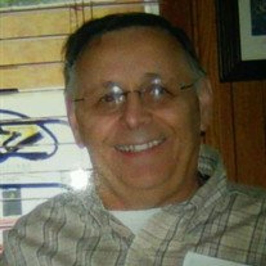 Richard  Lloyd Gradine