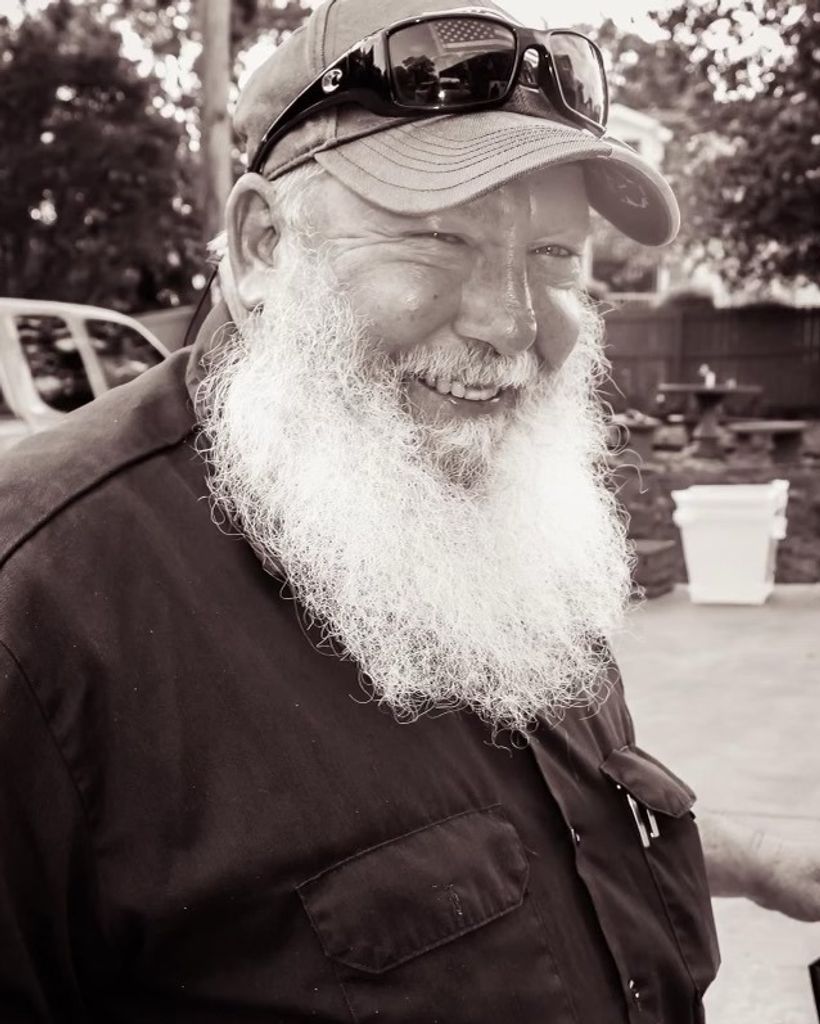 Robert Michael "Mike" Medlin, Sr. Profile Photo