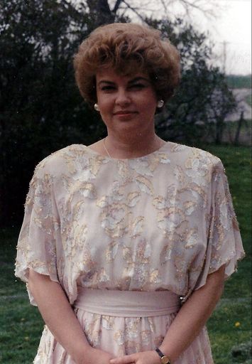 Sheila Raney photo gallery thumbnail 115 of 159