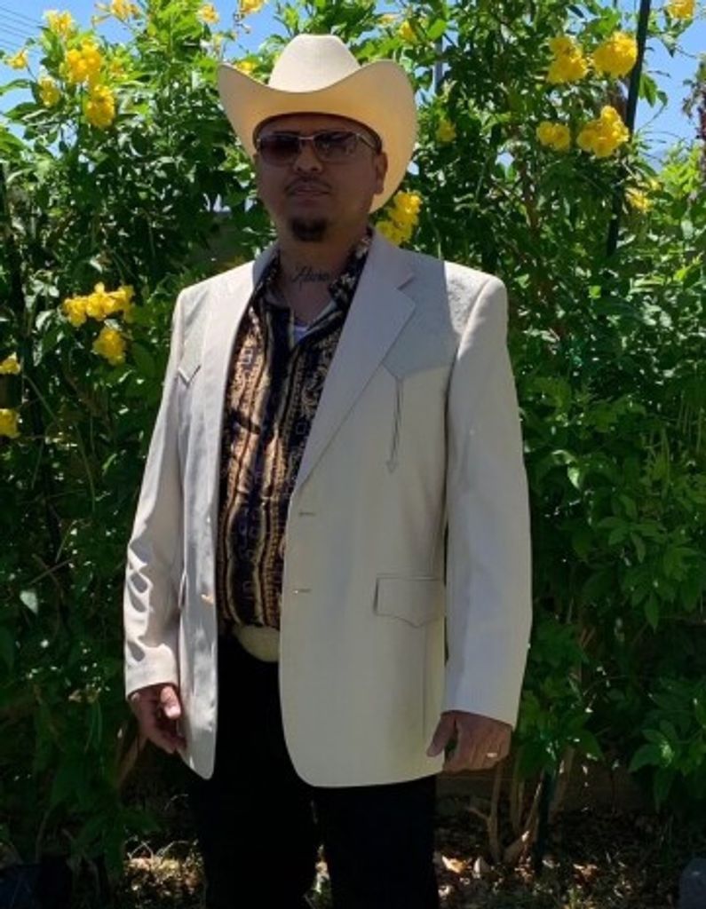 Luis Martinez