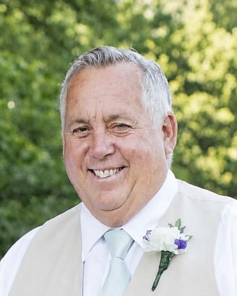 Paul Ellis Bing Profile Photo
