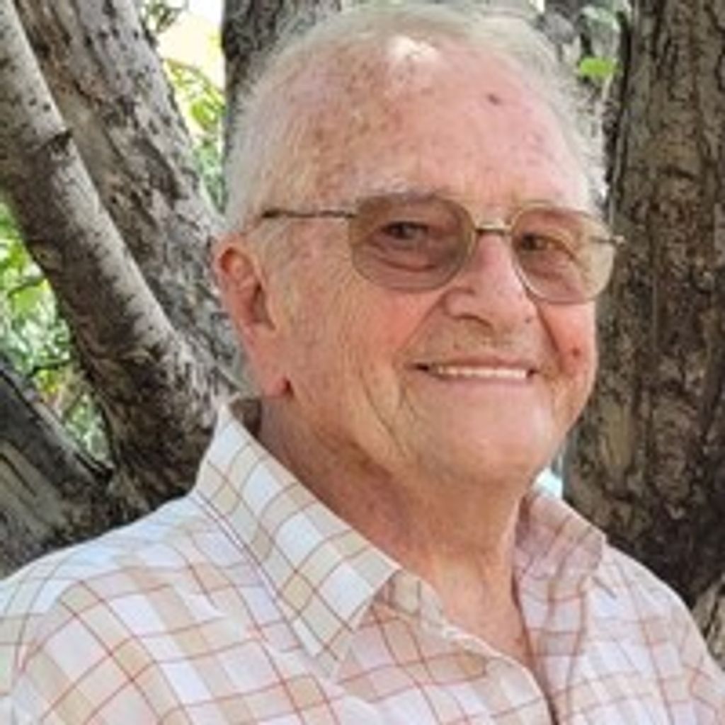 Ralph (Butch) Thomas Hilton