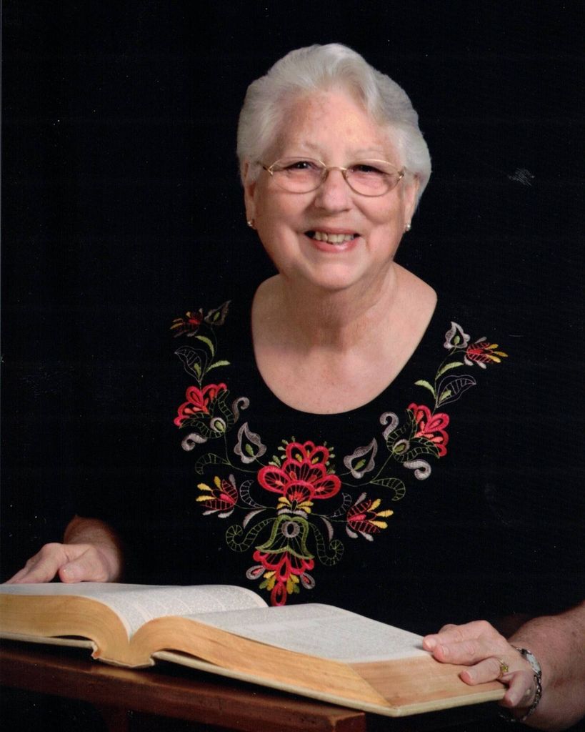 Lowanda Gloria Peeples Profile Photo