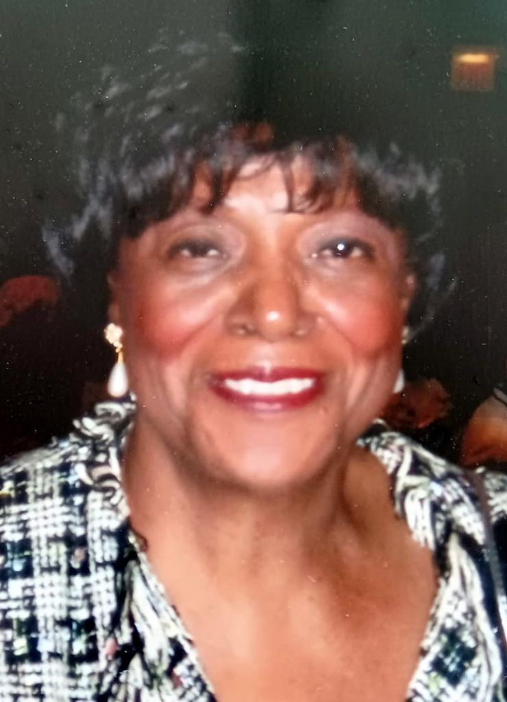 Leslie R Barron Profile Photo