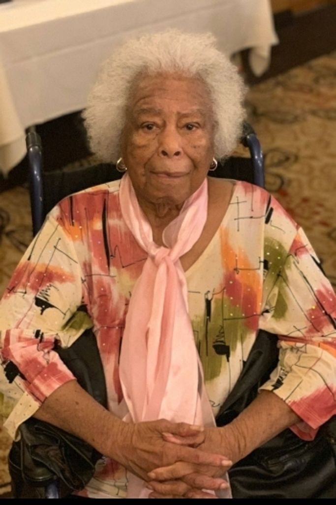 Agnes (Purnell)  Hull