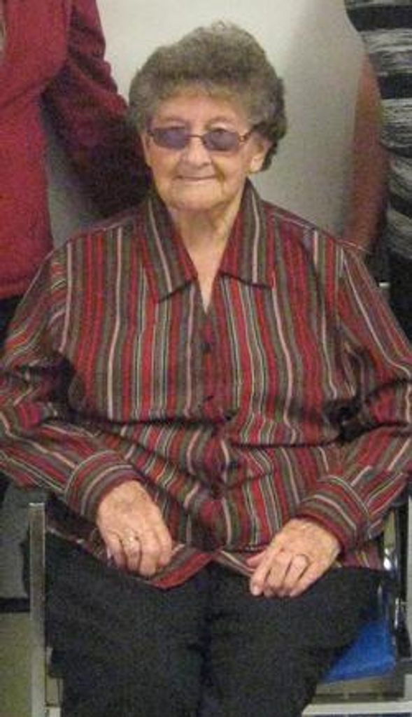 Elsie Mouland Profile Photo