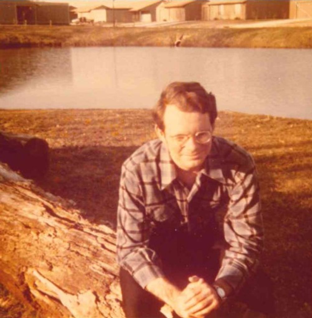 David Mills