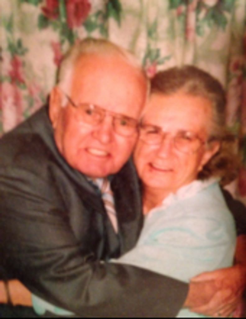 Lola Mae Holt - Mcnabb Funeral Home