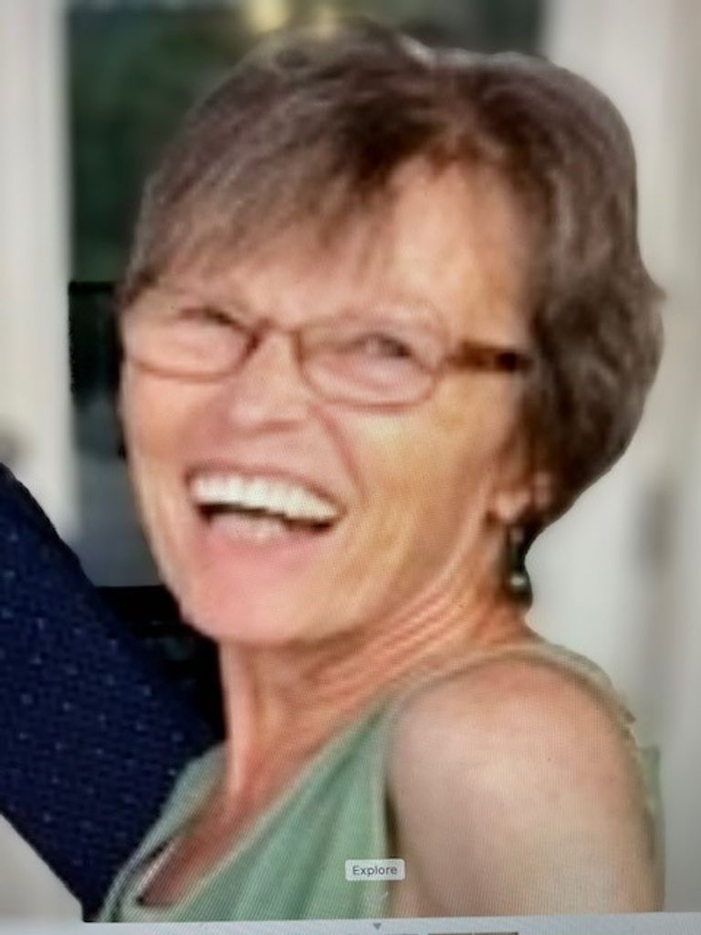 Christine Savage Profile Photo