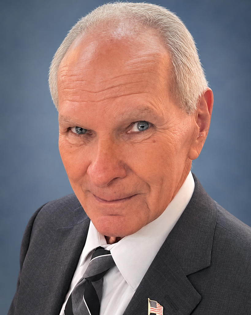 Paul L. Hoffman Profile Photo