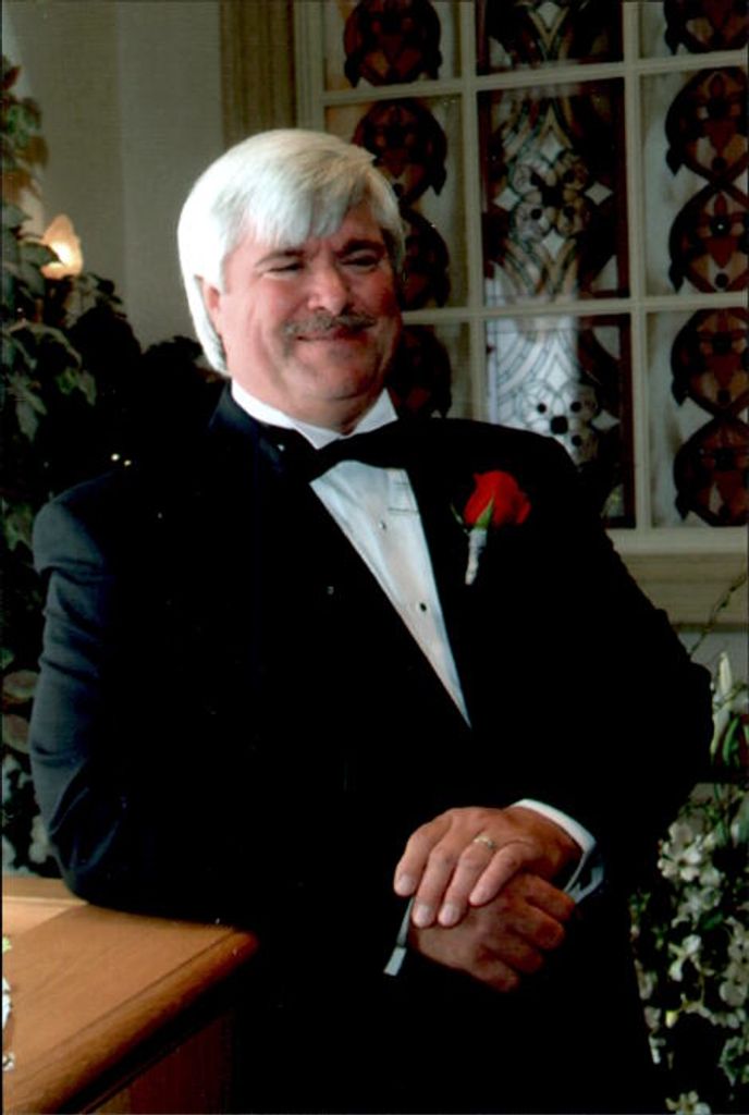 Michael W. "Mike" Murphy Profile Photo