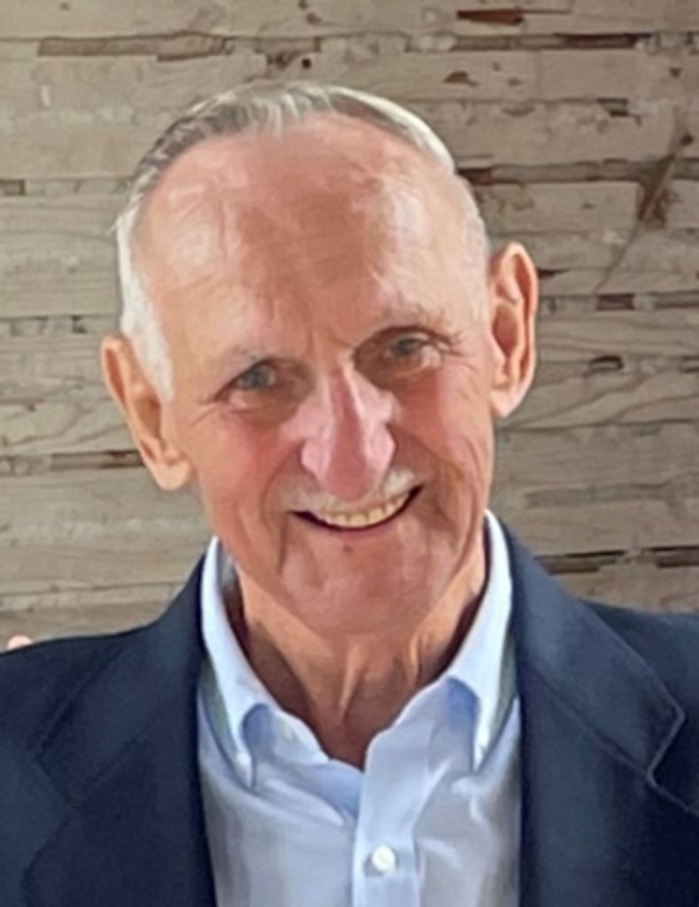 Earl  Hubert Schlie