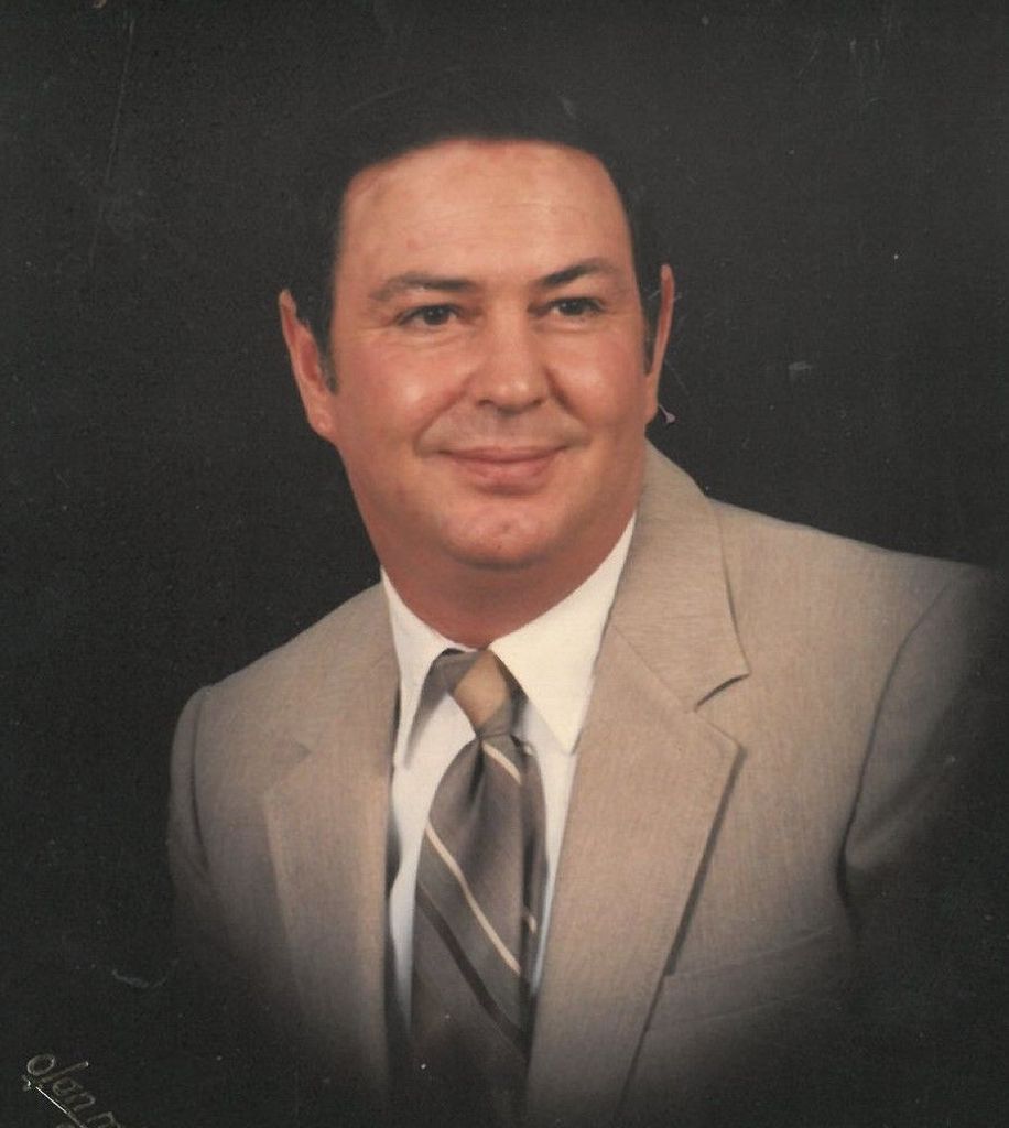 Maxie Manuel  Barrier