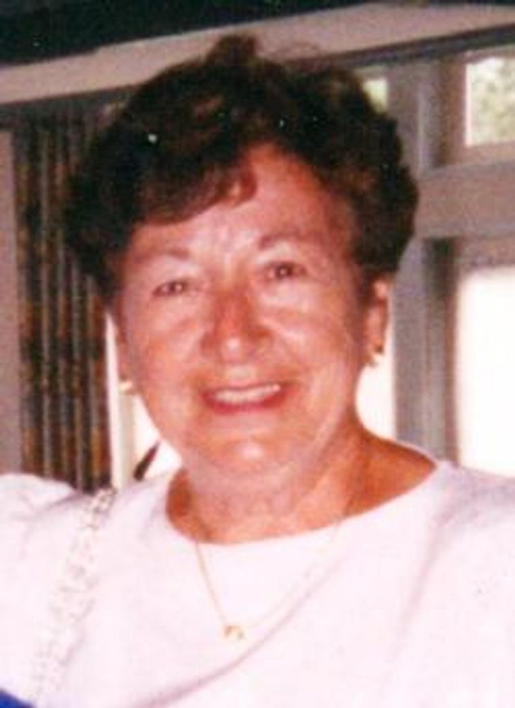 Joan Gavegnano Profile Photo