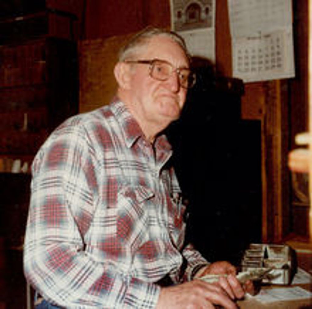 Glenn Alva Belew