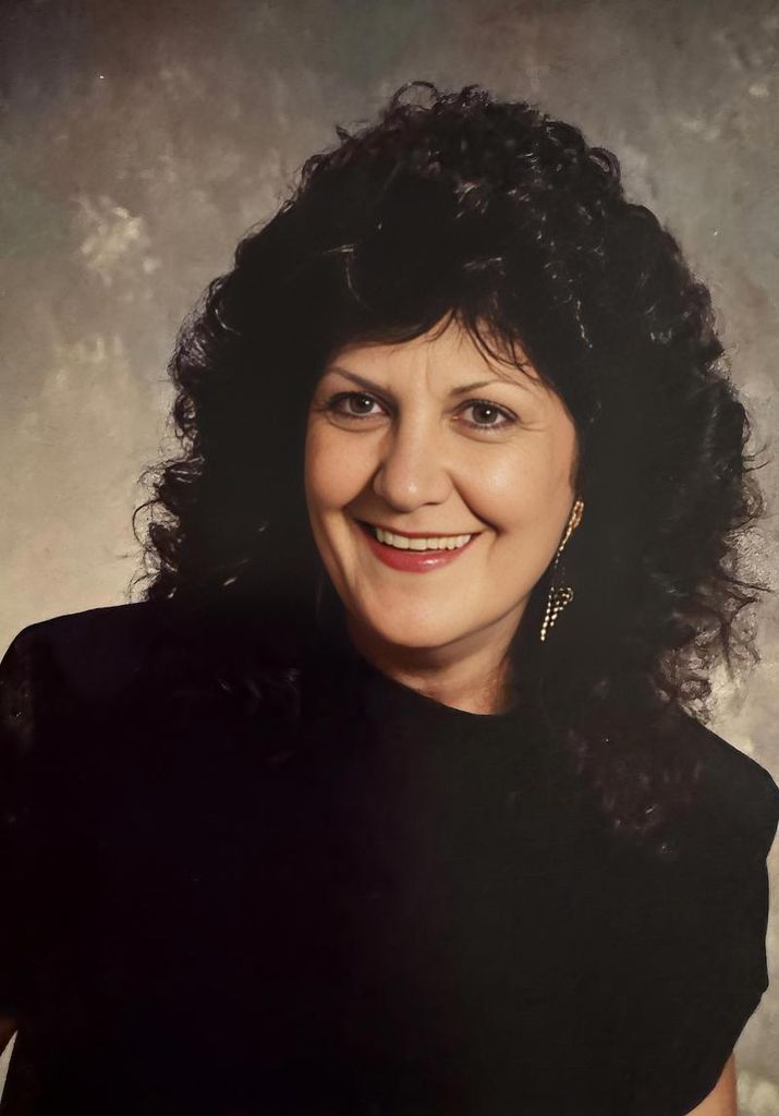 Suzanne "Suzie" Hannon Profile Photo