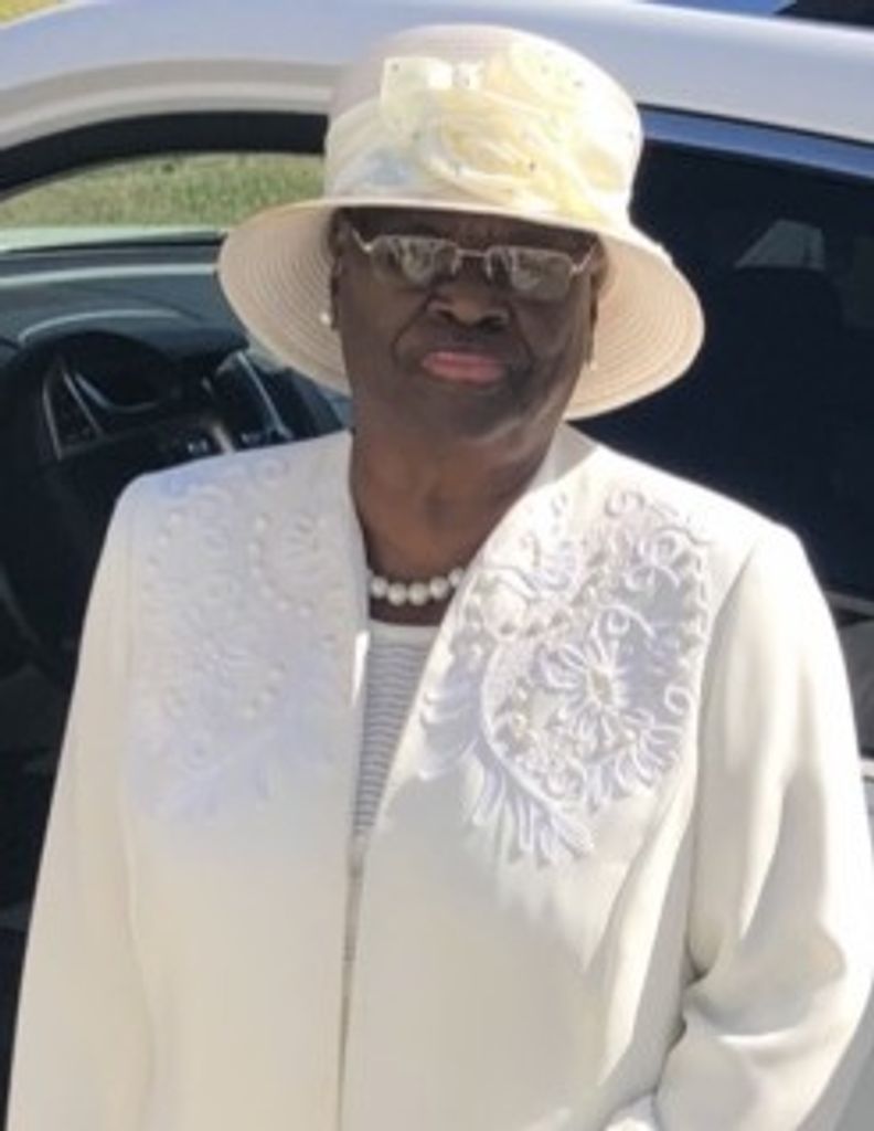 Emma (Thomas)  Ballard